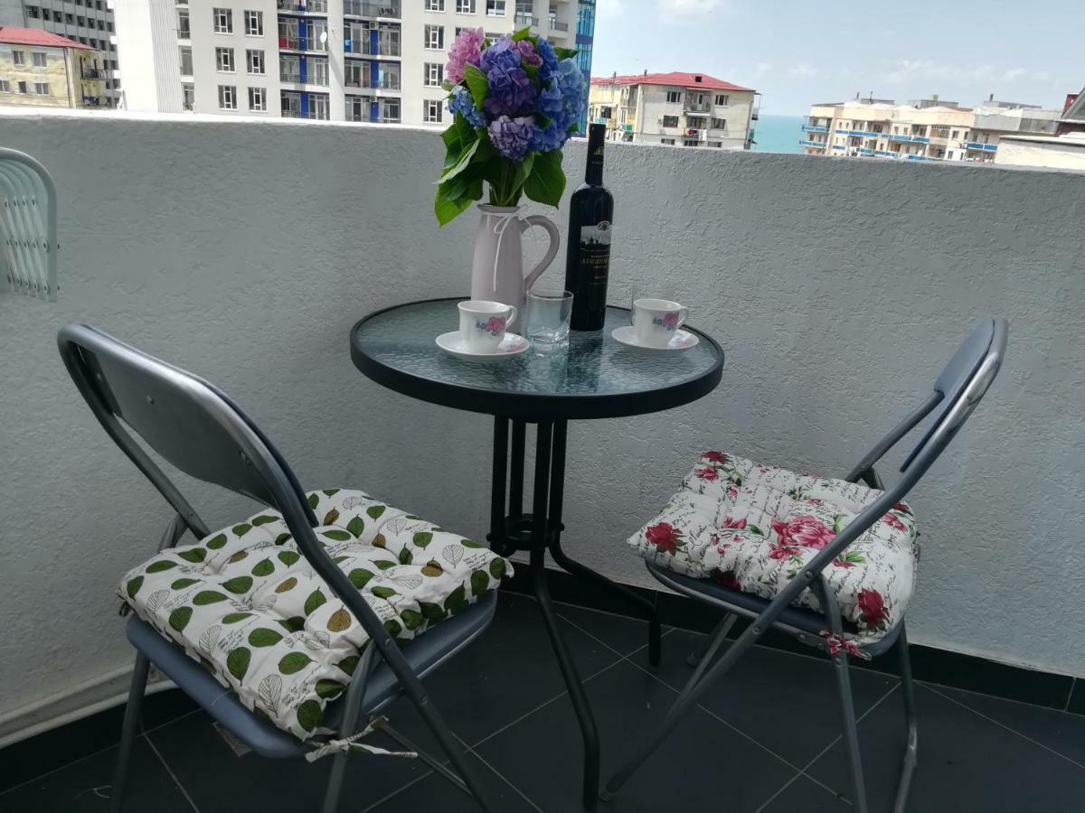 Apartament In Real Pealce In Batumi Exteriér fotografie